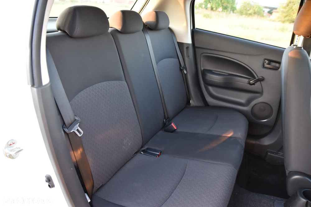 Mitsubishi Space Star 1.0 Active - 12