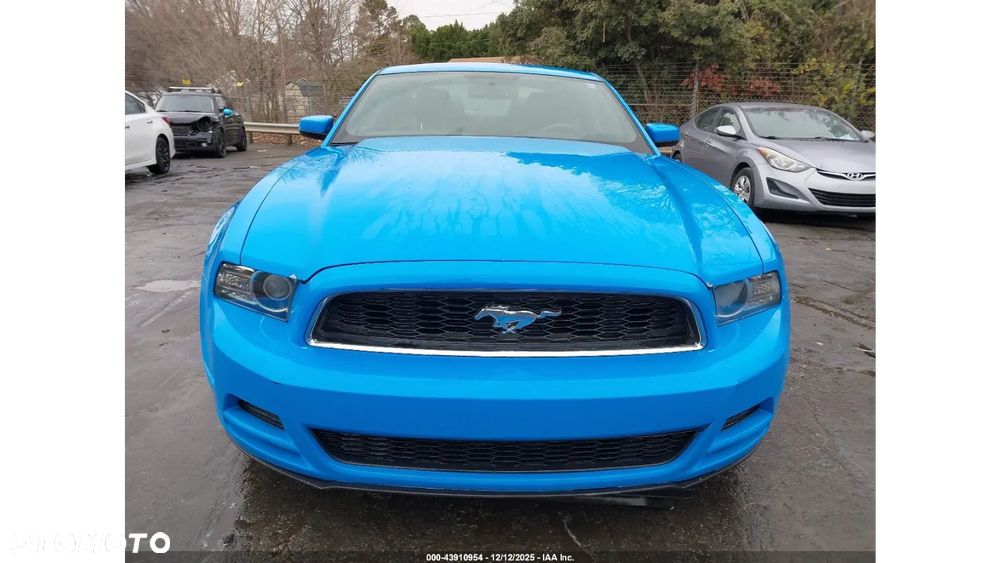 Ford Mustang 3.7 V6 - 3