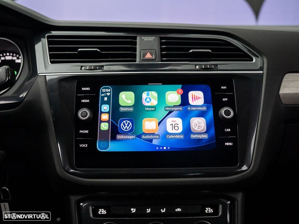 VW Tiguan Allspace 2.0 TDI Confortline DSG - 26