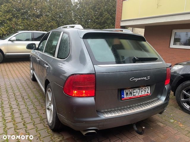 Porsche Cayenne - 3
