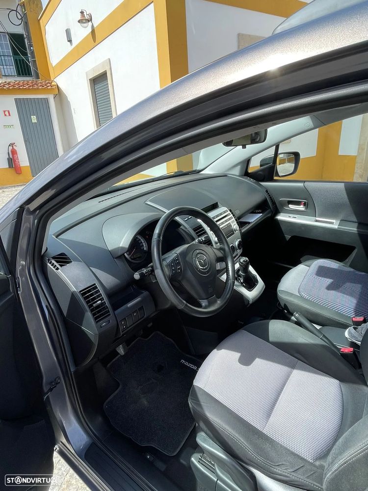 Mazda 5 MZR-CD 2.0 Exclusive - 4