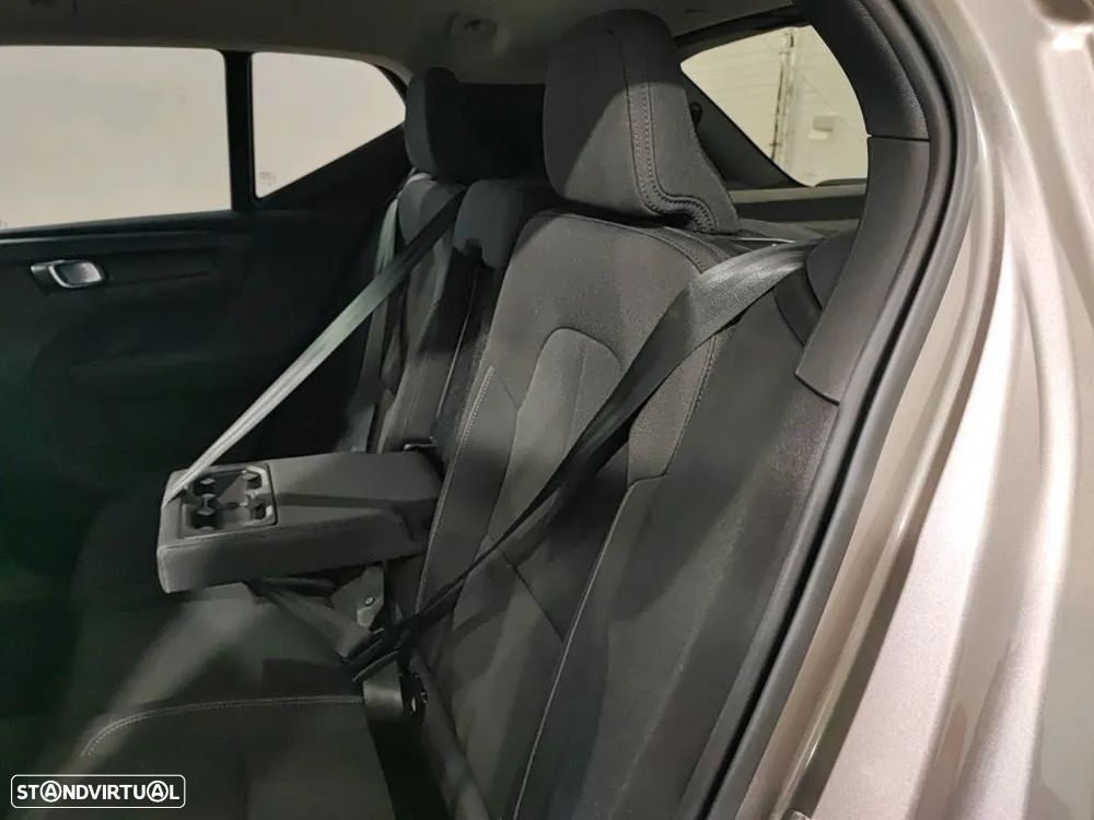 Volvo XC 40 1.5 T5 PHEV Inscription - 9