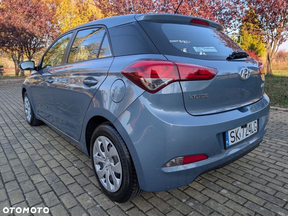 Hyundai i20 1.2 Comfort - 13