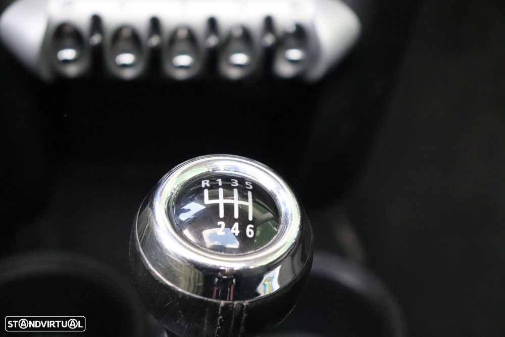 MINI 3 Portas One 1.4 - 13