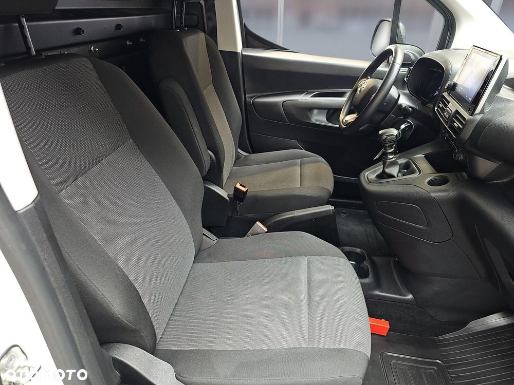 Toyota ProAce 1.2 D-4T 110KM std Furgon Active - 18