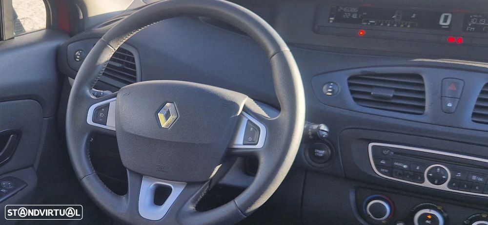 Renault Grand Scénic Energy dCi 110 S&S Expression - 11
