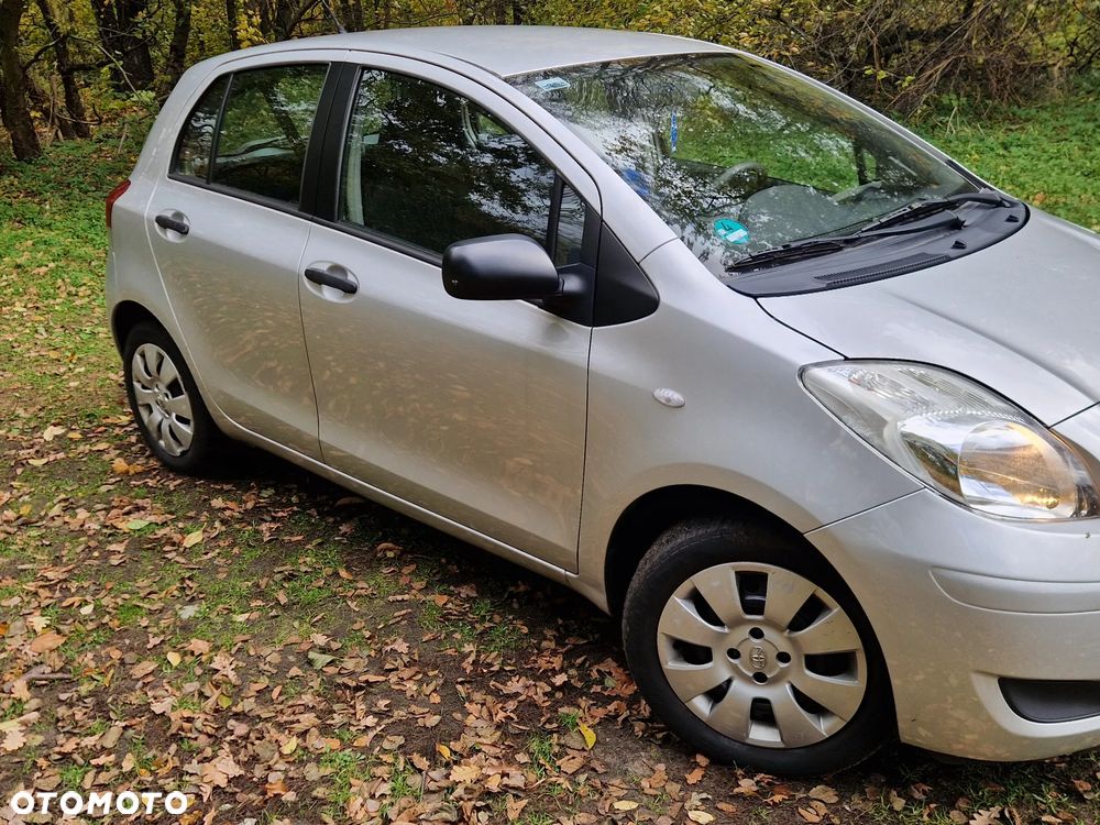 Toyota Yaris 1.33 Prestige - 4