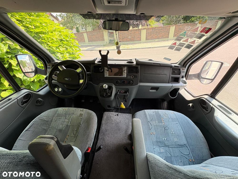 Ford Transit - 23