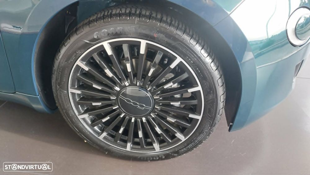 Fiat 500 1.0 Hybrid Icon - 11