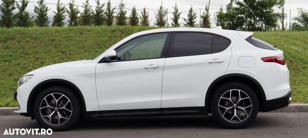 Alfa Romeo Stelvio 2.2 16V AT8-Q4 Executive - 6