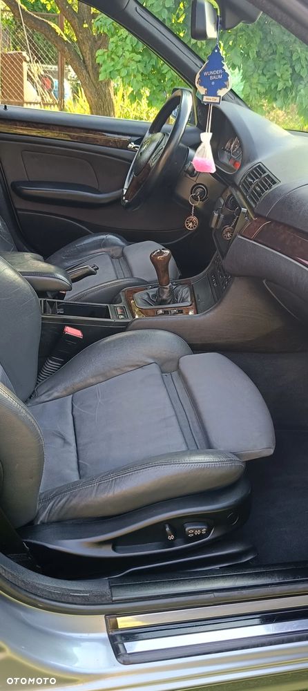 BMW Seria 3 330ix - 18