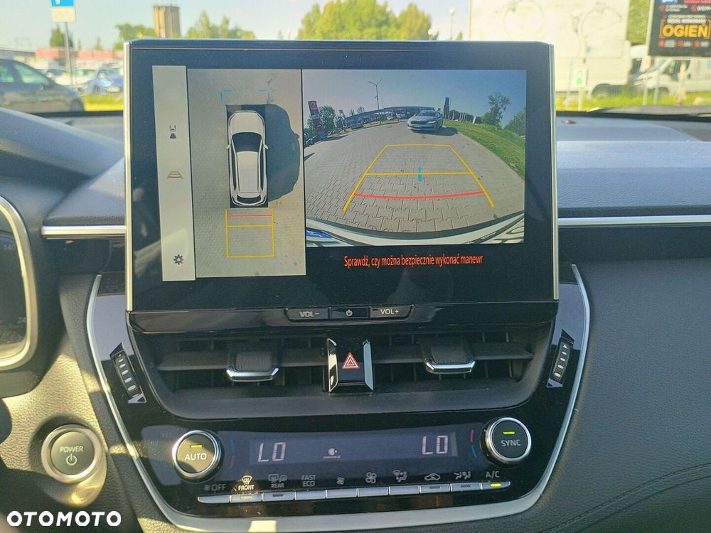 Toyota Corolla Cross 2.0 Hybrid Executive AWD - 23