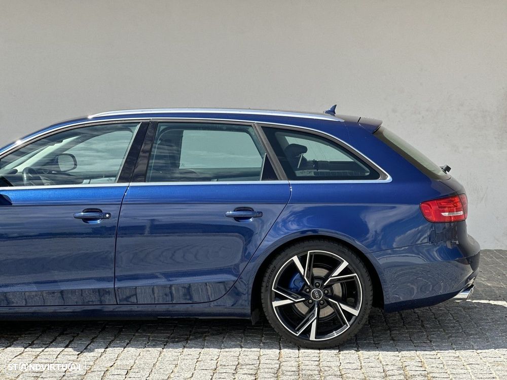 Audi A4 Avant - 10