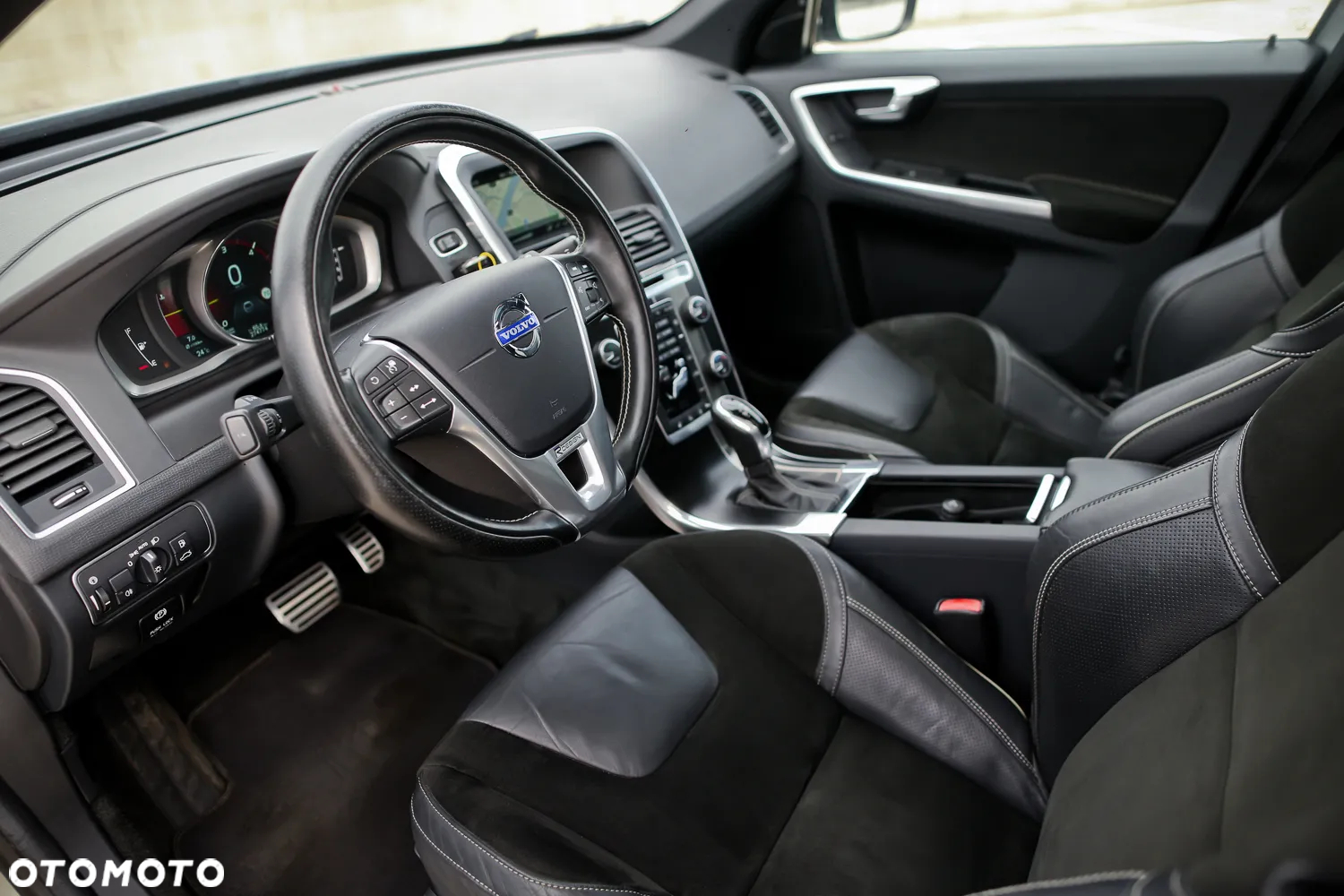 Volvo XC 60 D4 Geartronic Summum - 18