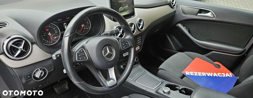 Mercedes-Benz Klasa B 180 (CDI) d 7G-DCT AMG Line - 24