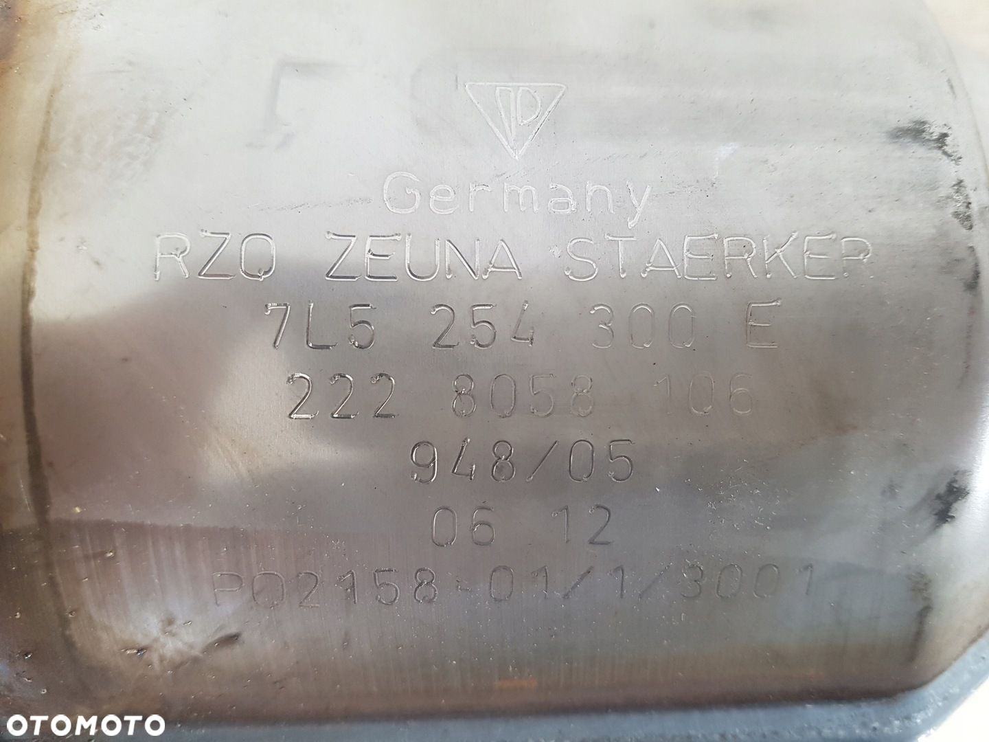 Porsche Cayenne OE katalizator lewy 95511302111 7L5254300E - 4