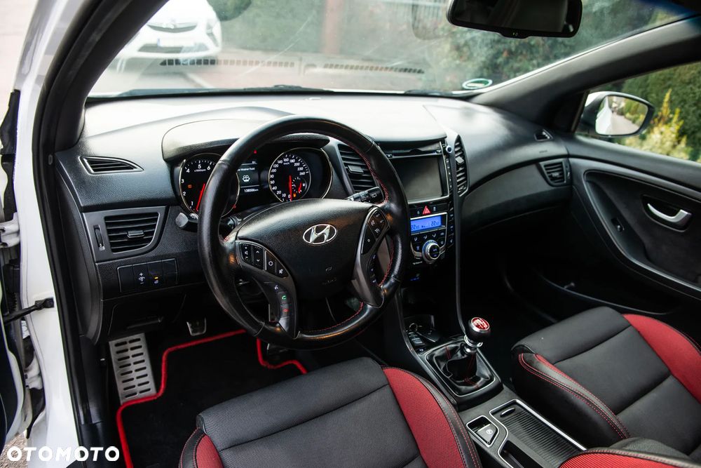 Hyundai i30 1.6 T GDI Turbo - 19