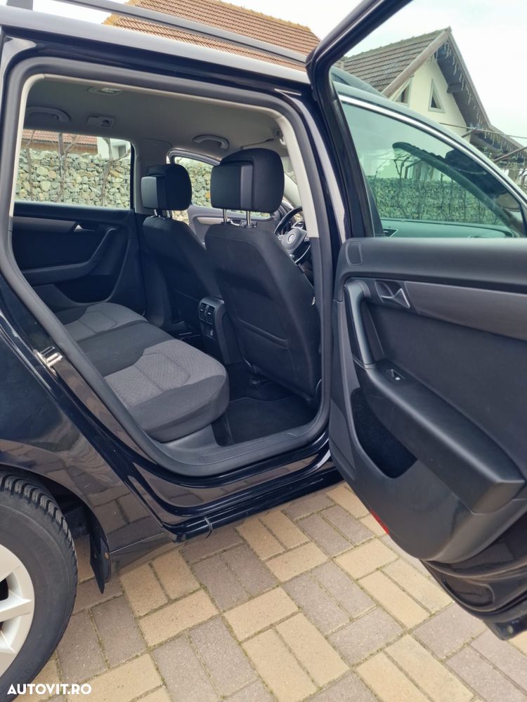 Volkswagen Passat 2.0 TDI BlueMotion Tehnology Comfortline - 13