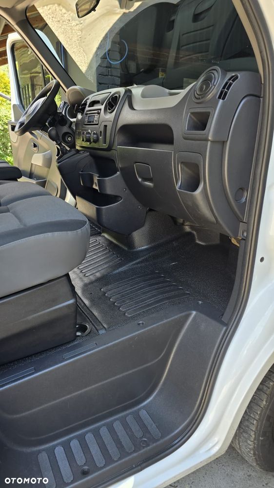 Renault Master - 10