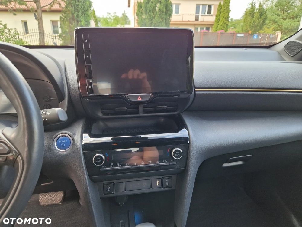 Toyota Yaris Cross Hybrid 1.5 Executive - 22