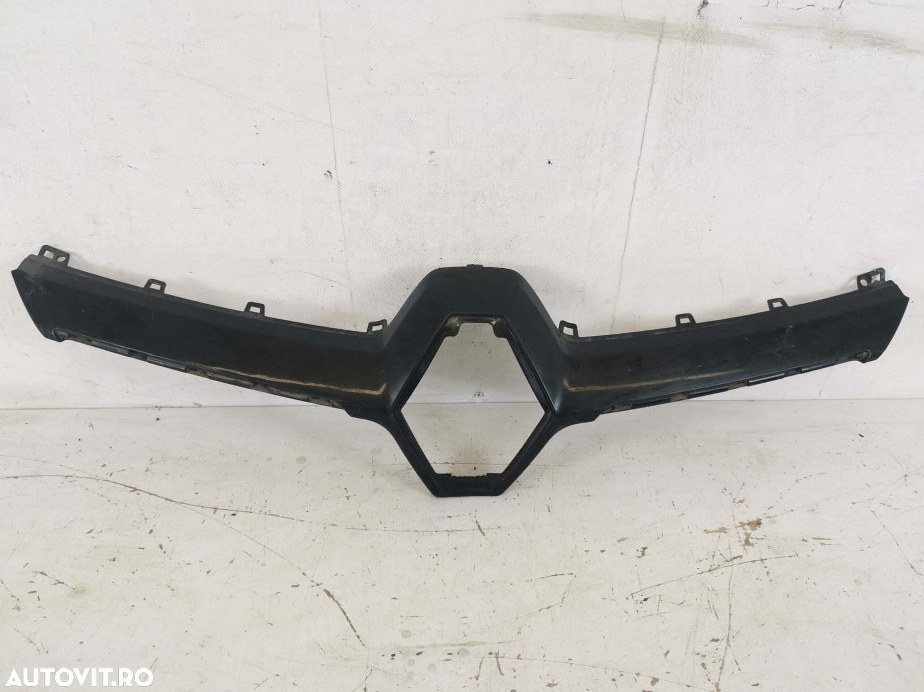 Grila Radiator Renault  Megane 3 [2008 - 2014] Originala In Stare Buna - 1