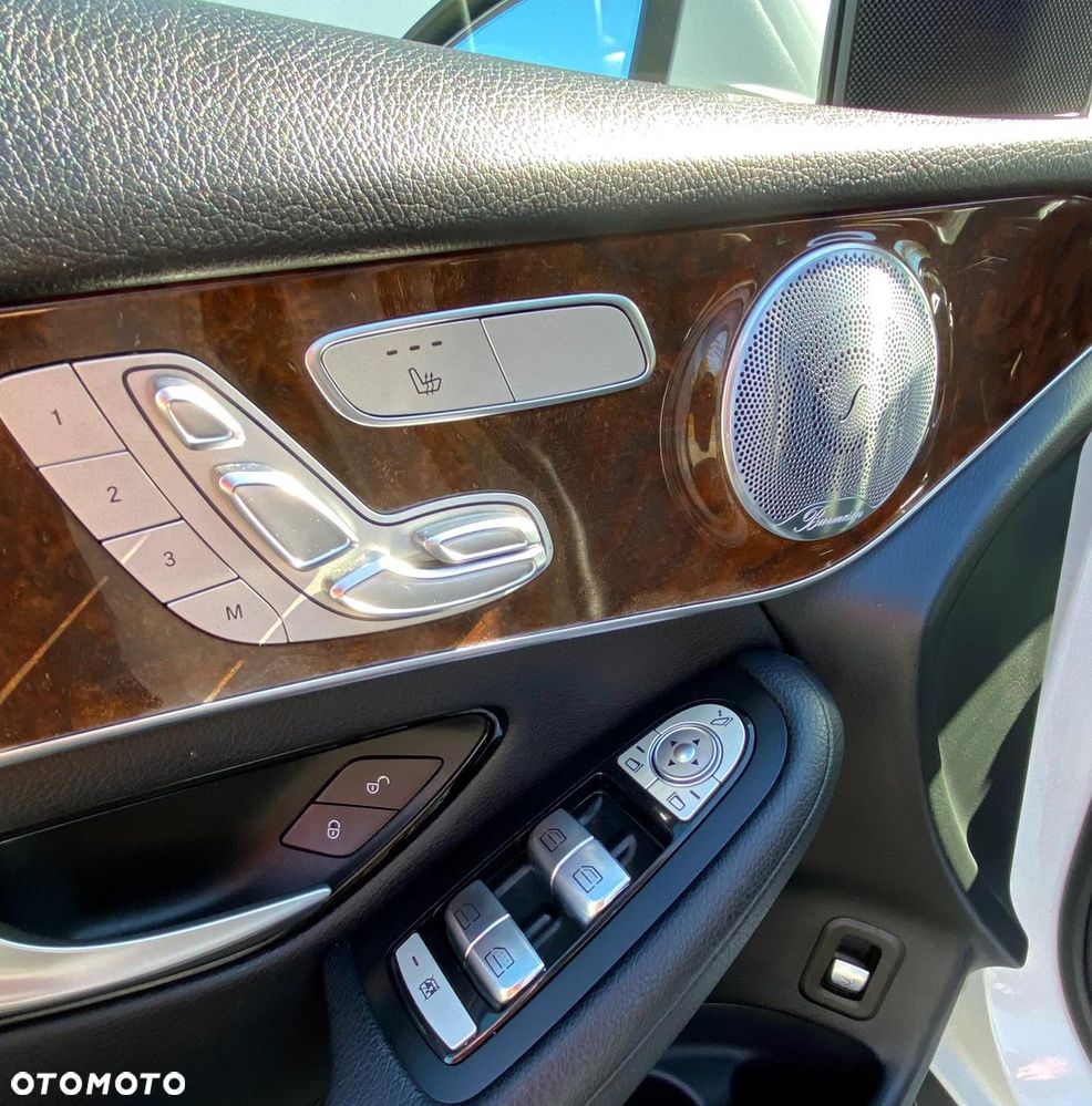 Mercedes-Benz GLC 300 4Matic 9G-TRONIC - 11