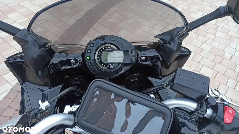 Yamaha FZ6 - 13