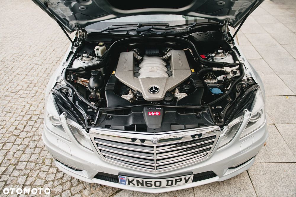 Mercedes-Benz Klasa E 63 AMG AMG Speedshift 7G-MCT - 5