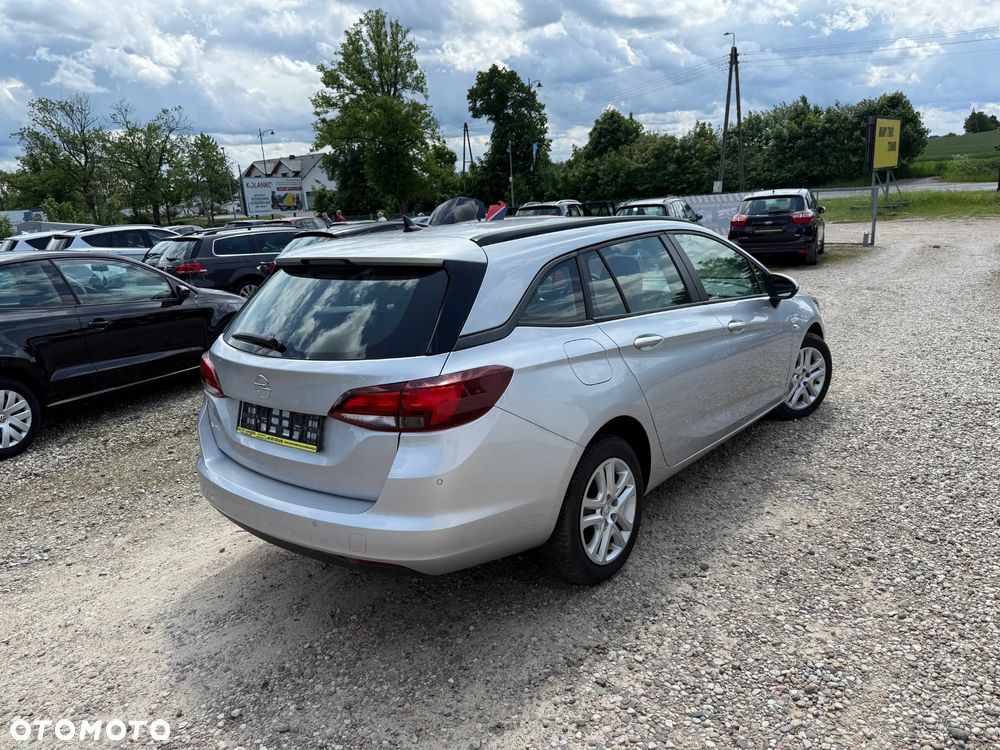 Opel Astra 1.6 CDTI Enjoy - 8
