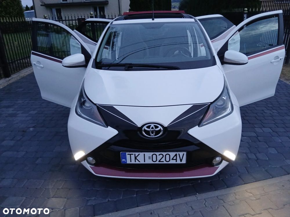 Toyota Aygo x-clusiv - 5