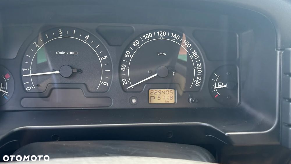 Land Rover Discovery - 14