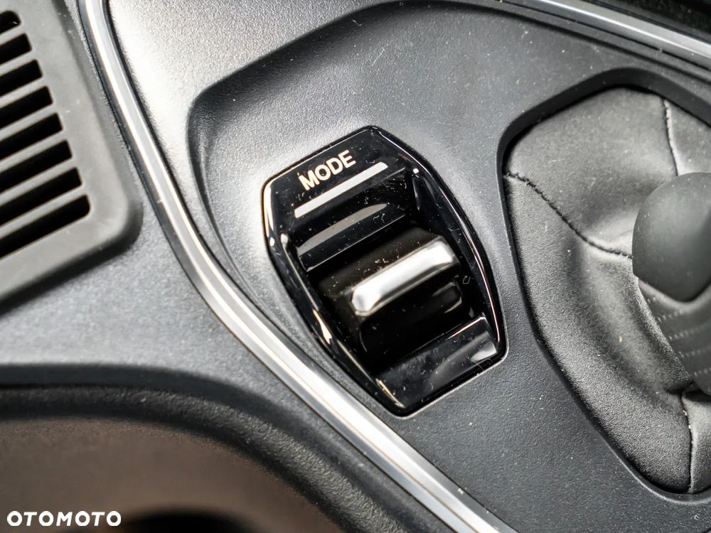 Iveco Daily L3H2 Edycja specjalna na 50 lecie marki - 20