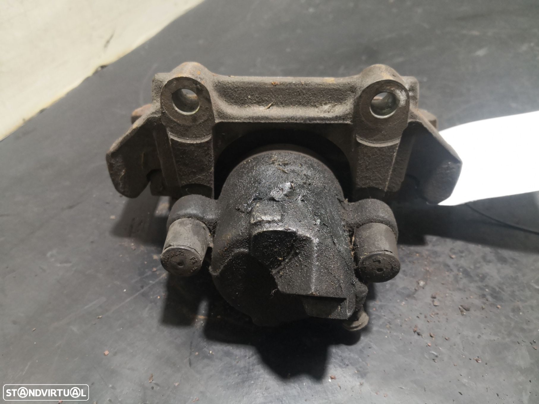 Pinça Frente Esq Audi A3 (8L1) - 1