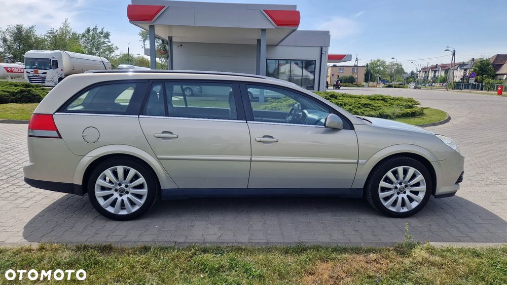 Opel Vectra 1.9 CDTI Elegance - 2
