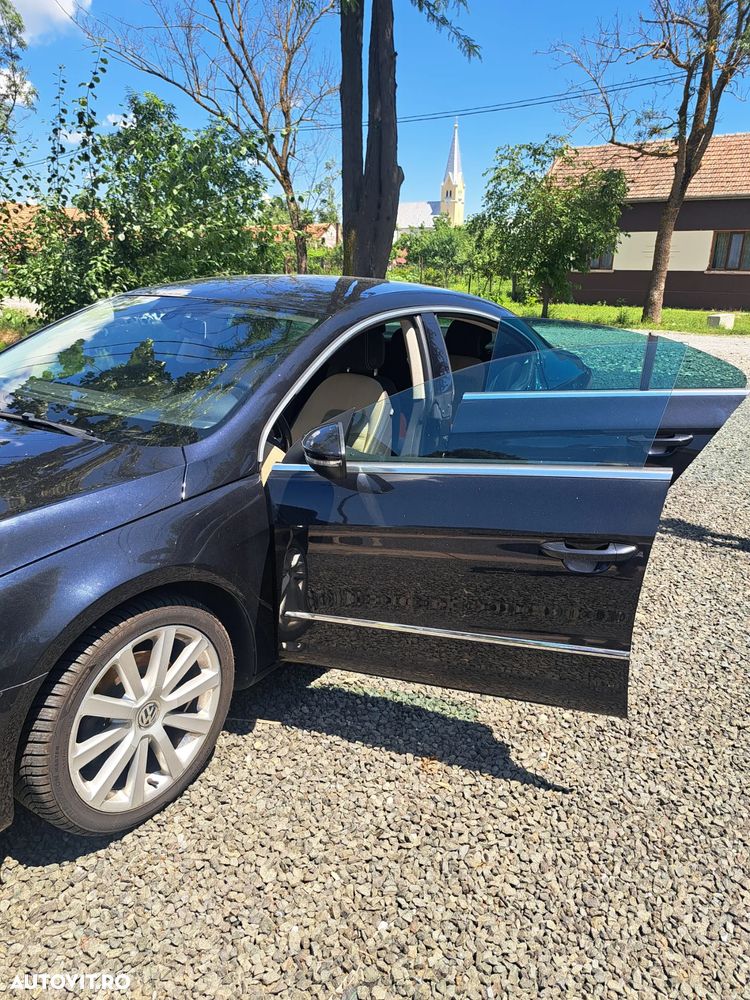 Volkswagen Passat 2.0 TDI BlueMotion Tehnology DSG Comfortline - 8