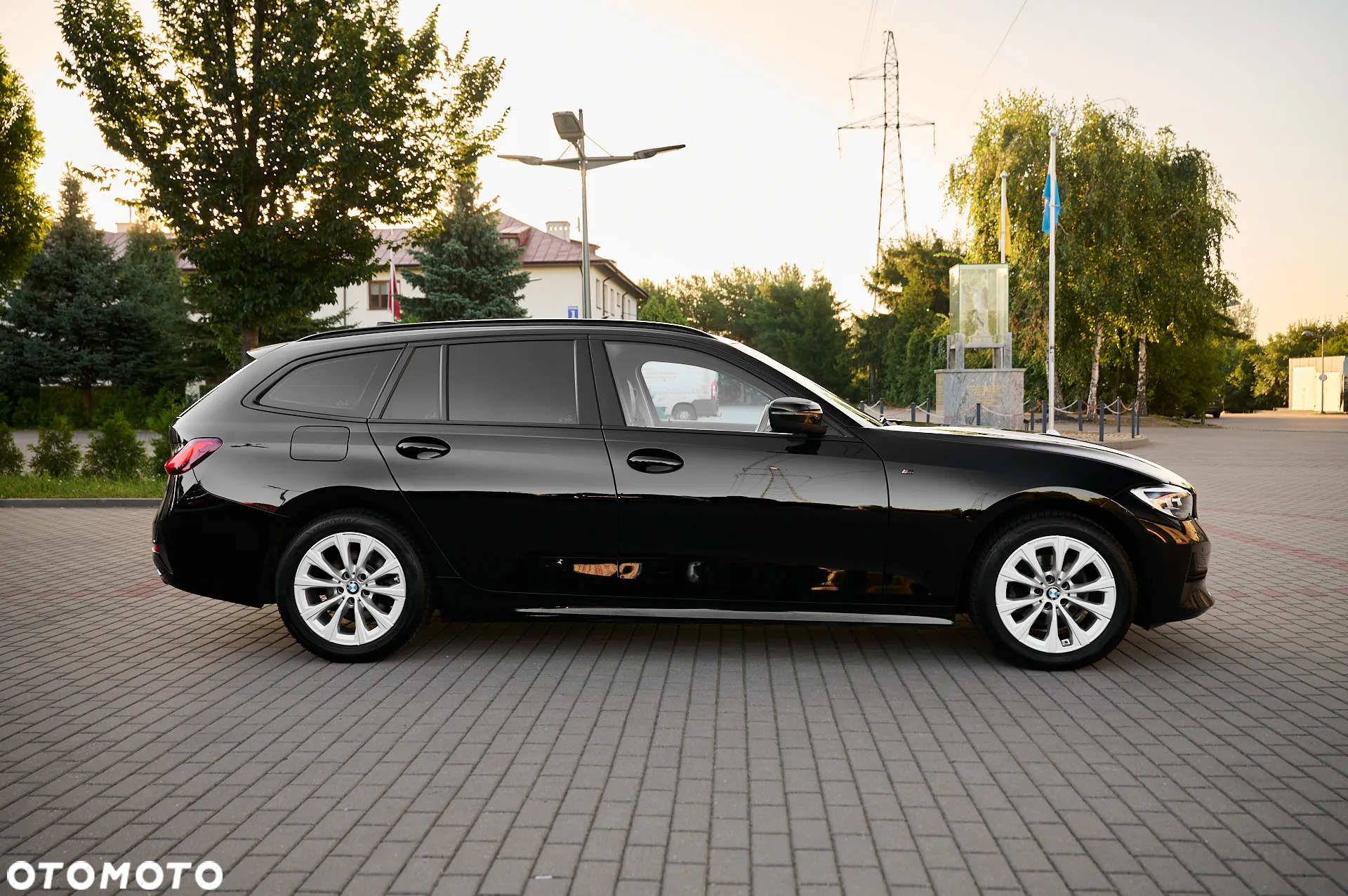 BMW Seria 3 - 16