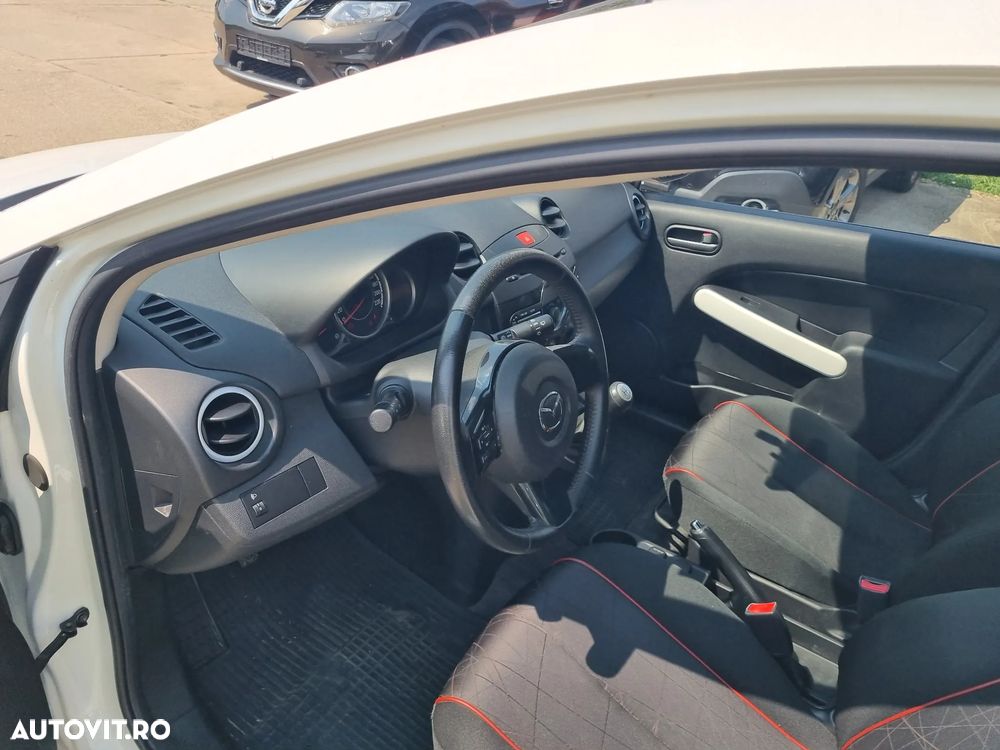 Mazda 2 1.3i Tamura - 15