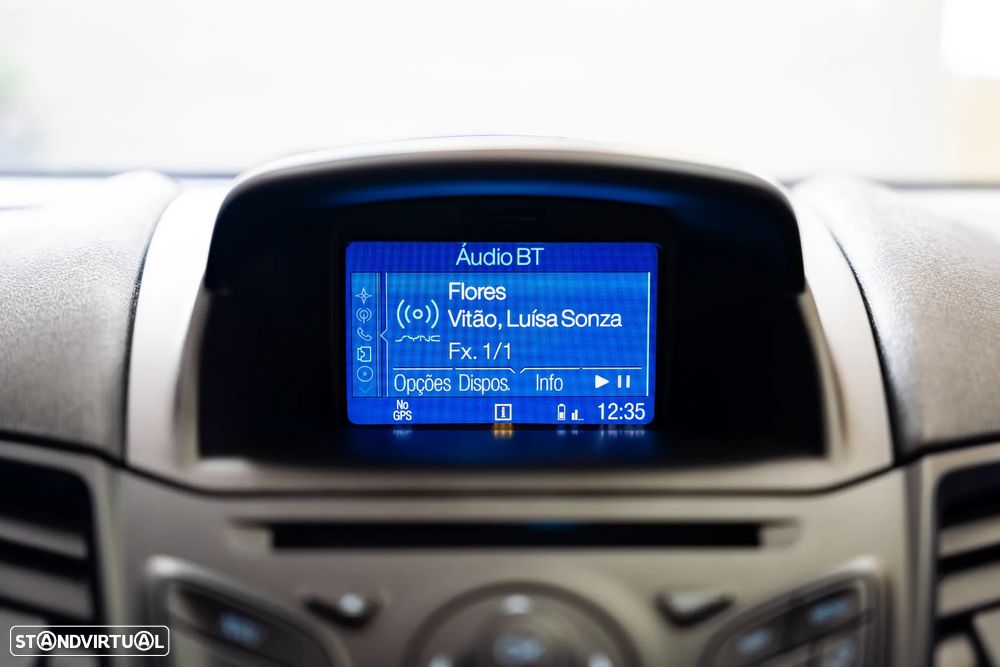 Ford Fiesta 1.6 EcoBoost ST - 35