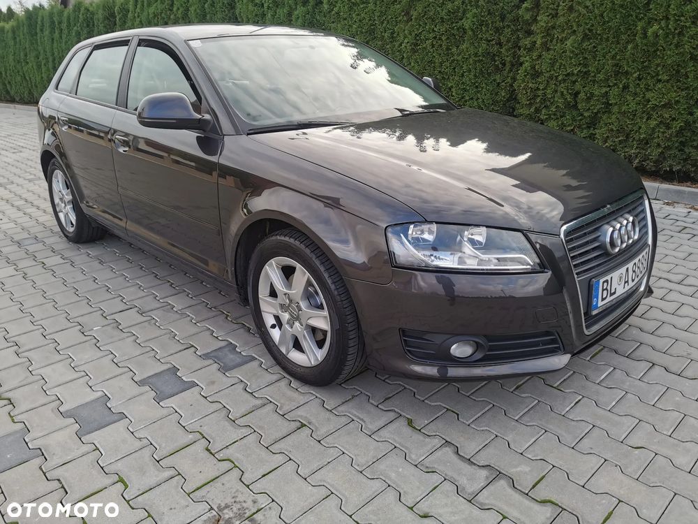 Audi A3 Sportback - 2