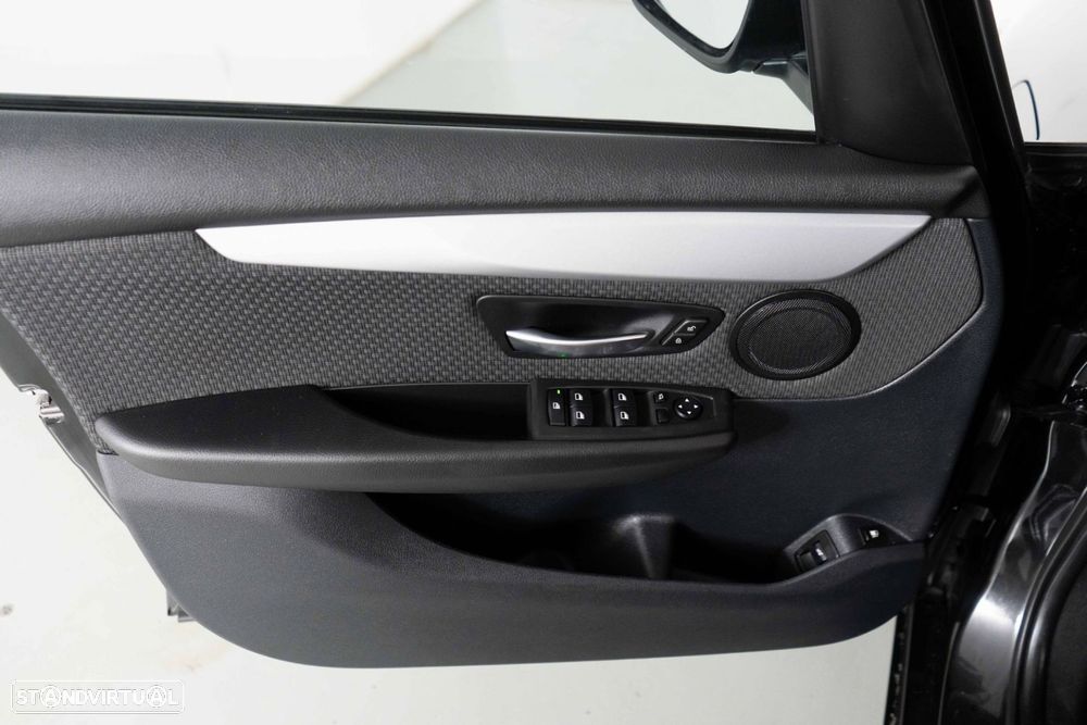 BMW 225xe Active Tourer Advantage - 19