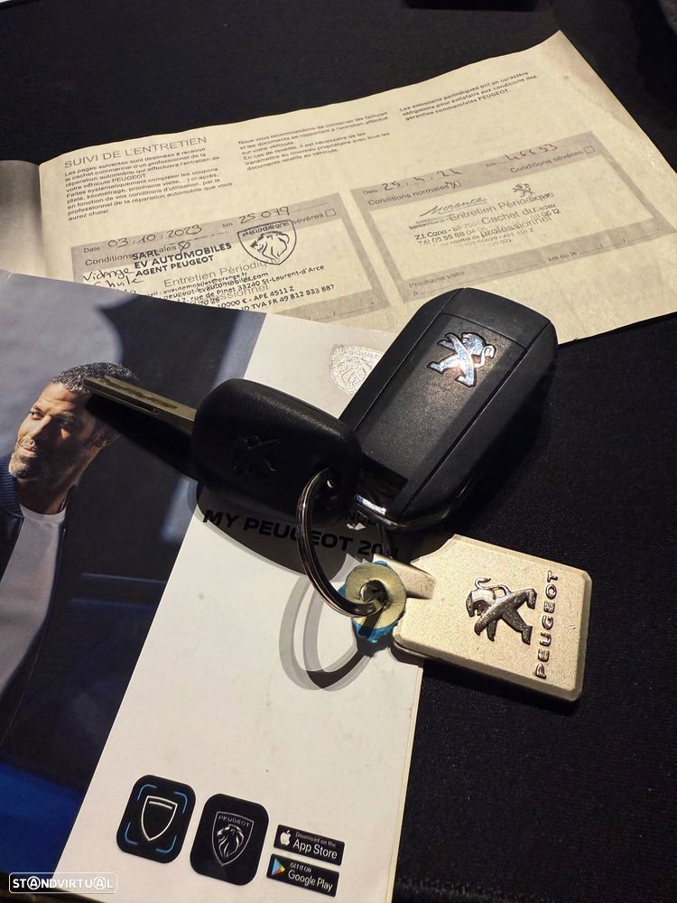 Peugeot 208 PureTech 100 Active Pack - 12