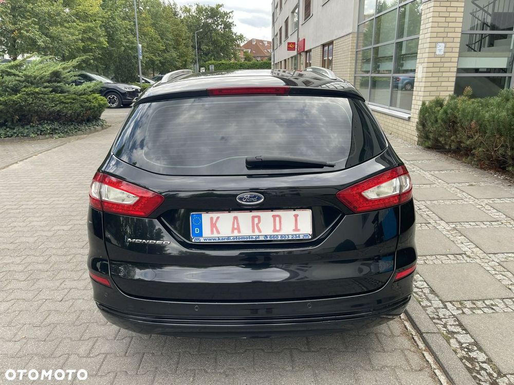 Ford Mondeo - 8