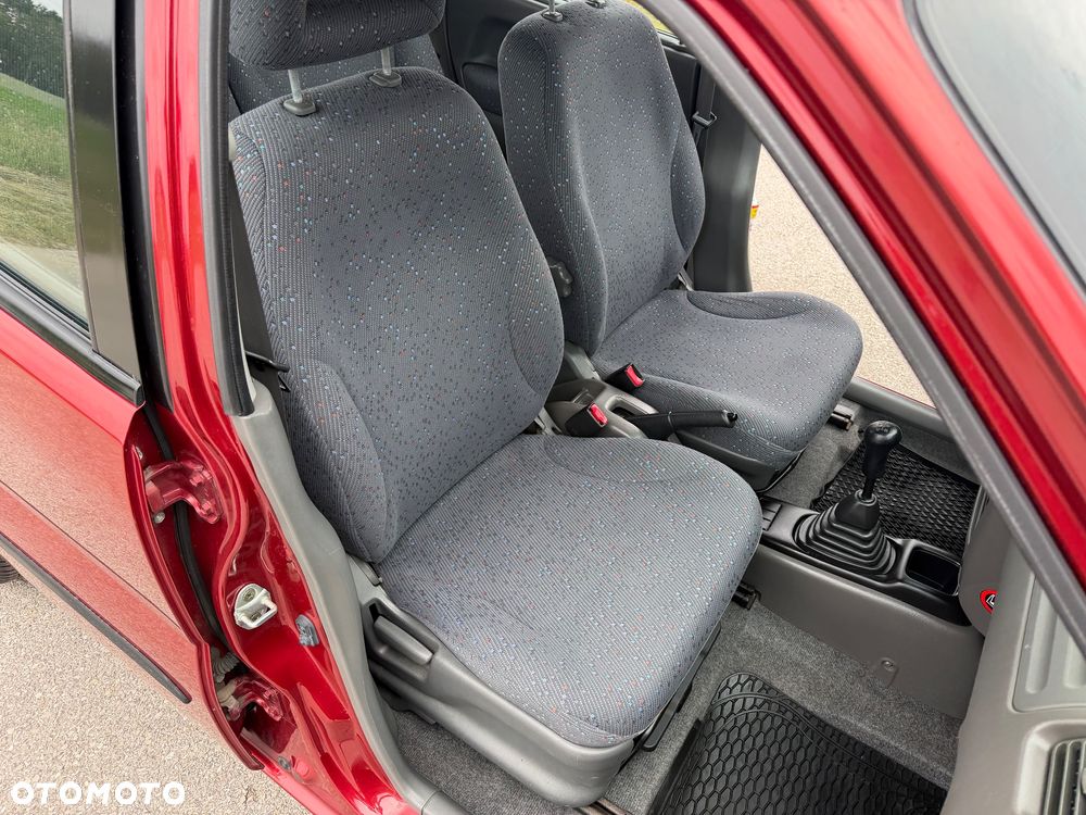 Suzuki Ignis - 23