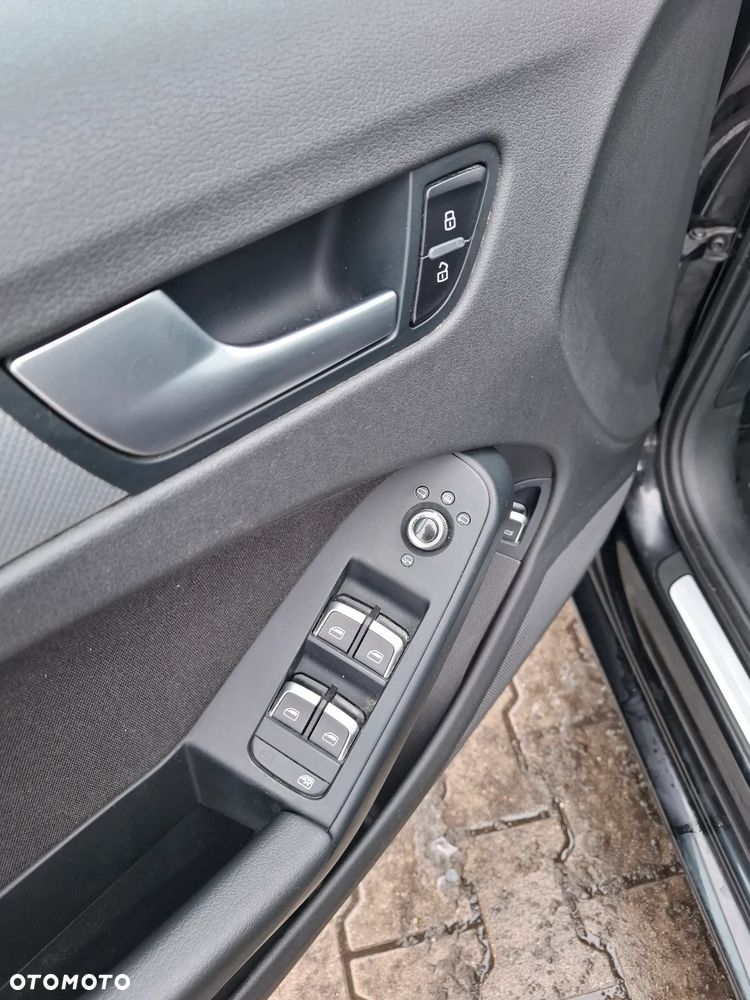Audi A4 Avant 3.0 TDI DPF Ambiente - 4