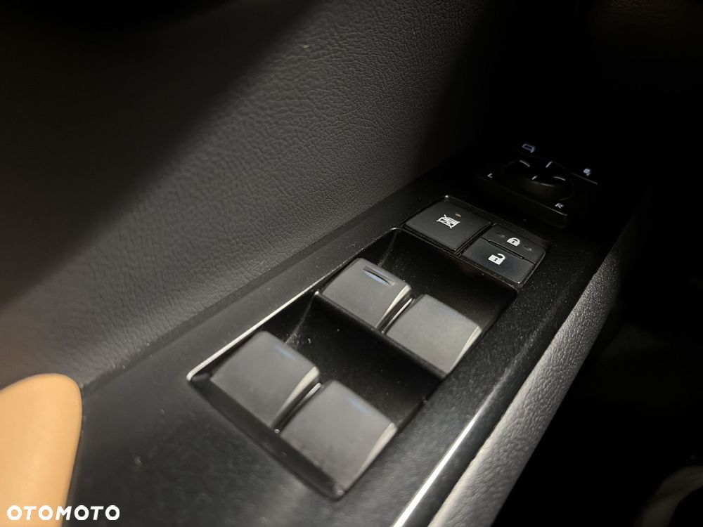Lexus UX 250h GPF F Sport Design 2WD - 20