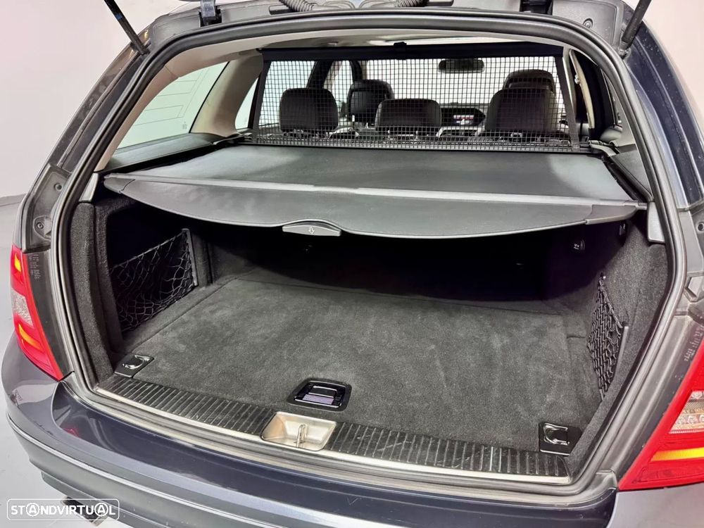 Mercedes-Benz C 220 CDi Avantgarde BE - 52