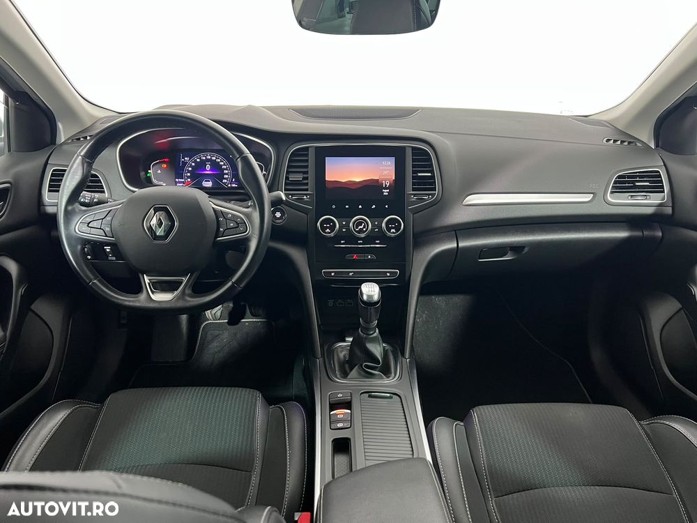 Renault Megane TCe 140 GPF Intens - 9