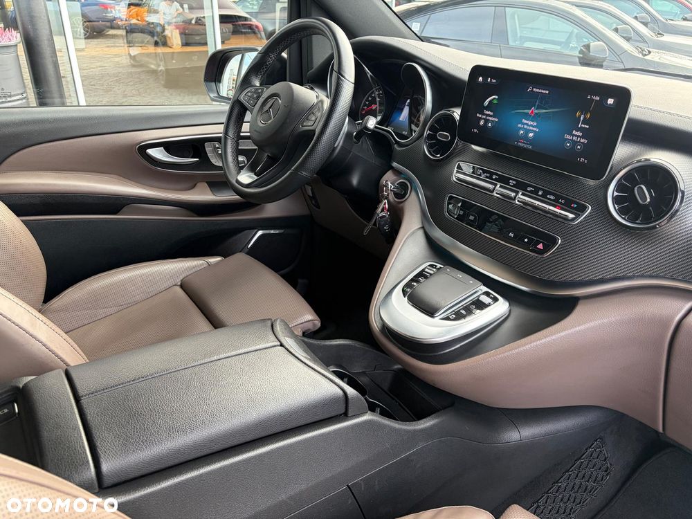 Mercedes-Benz Klasa V 2022
