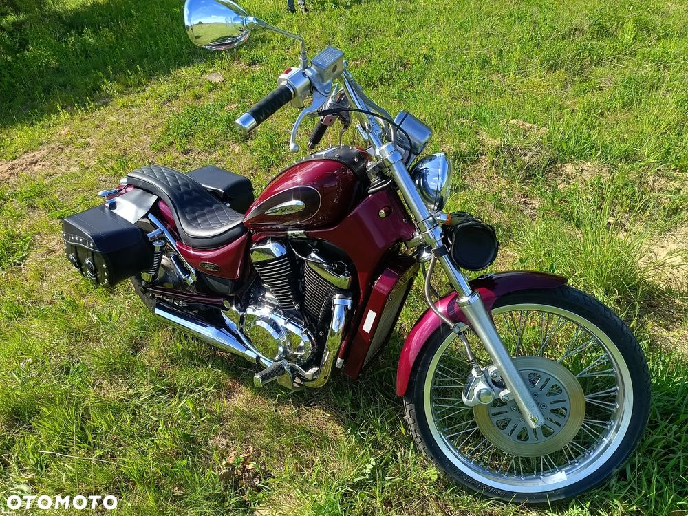 Suzuki Intruder - 5