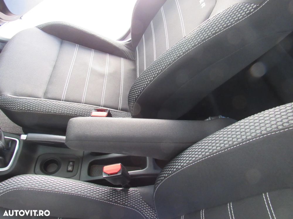 Dacia Duster TCe 150 2WD GPF Sondermodell Adventure - 19